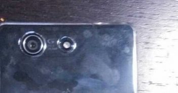 Újabb fotókon az Xperia Z3 Compact, kiderült a mérete és a Z3 mérete is