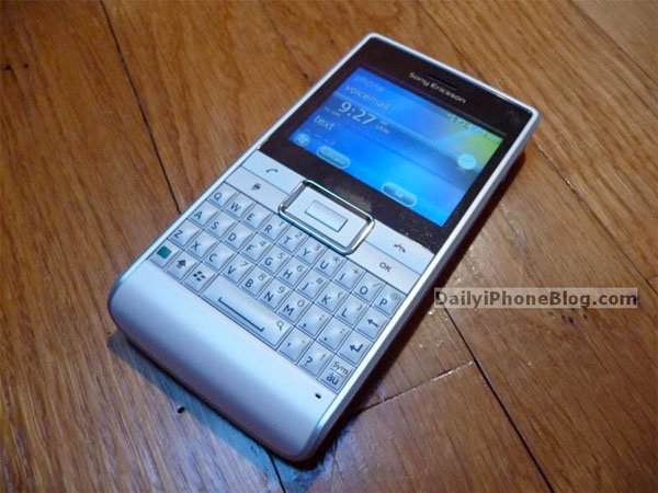 új Sony Ericsson Faith